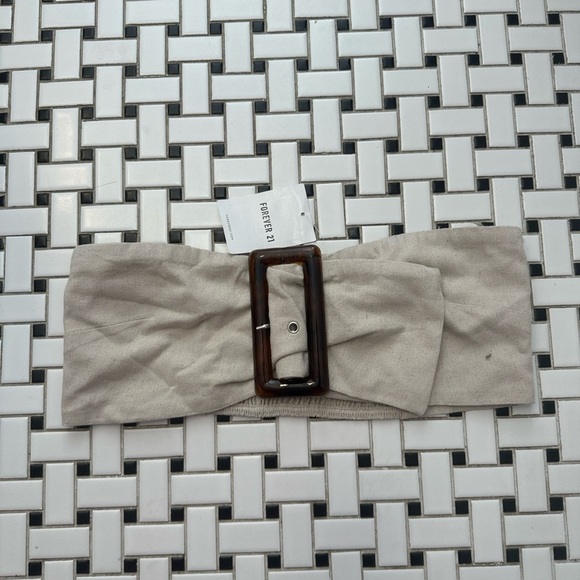 Forever 21 Tops - Forever 21 Beige Crop Top with Brown Buckle